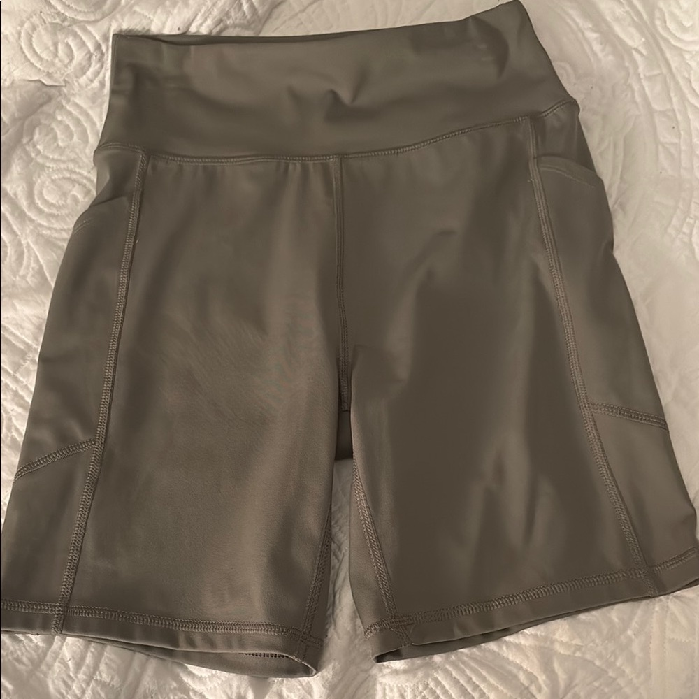 American Eagle Outfitters Tan Bike Shorts Performance Fit